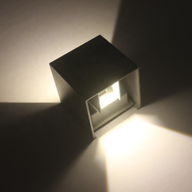 Wasserdichte, verstellbare LED-Wandleuchte, moderne Wandleuchte zur Wandmontage