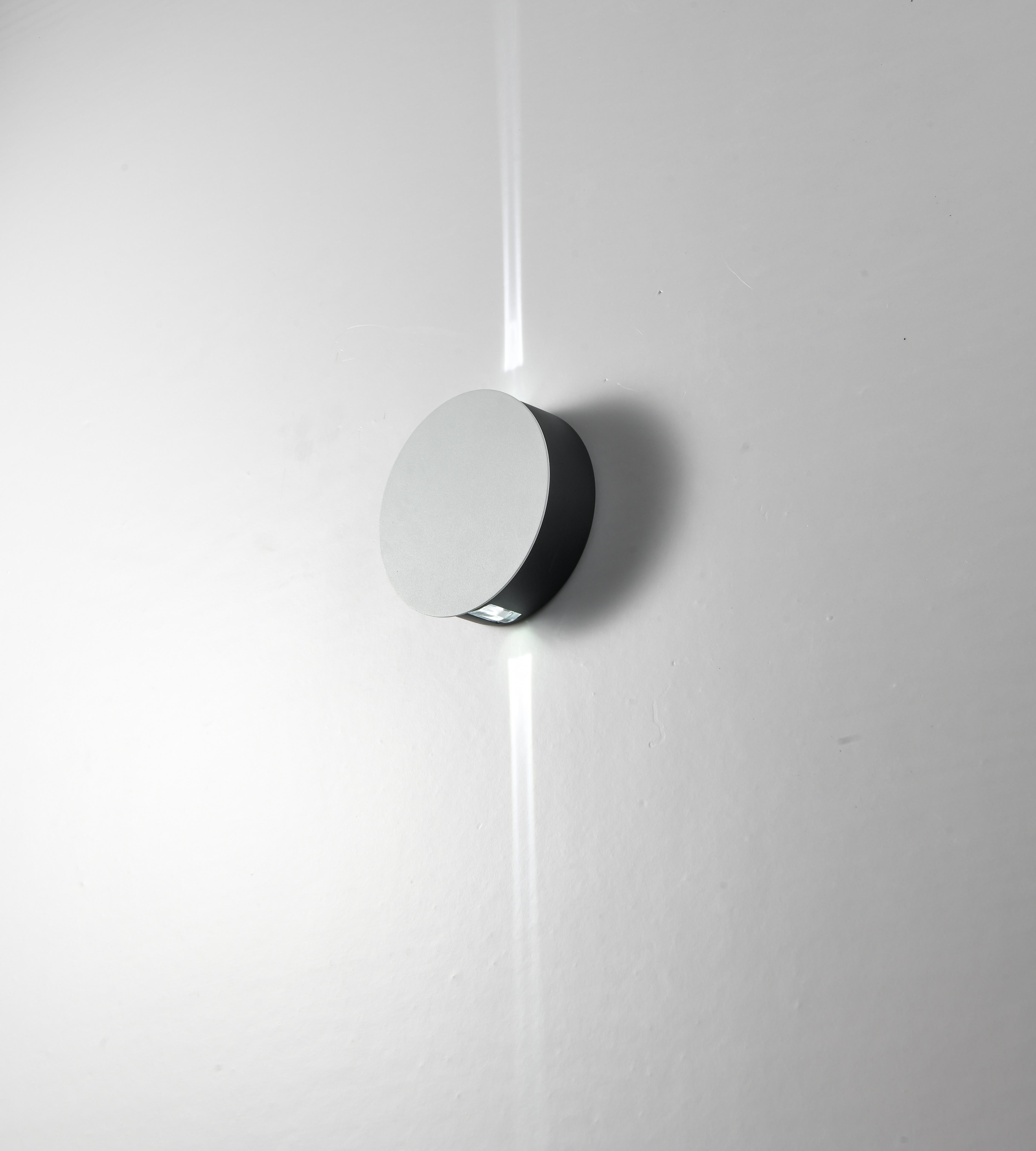 6W LED-Innenwandleuchte, kreisförmige Wandleuchte, vierseitig leuchtende Fernbedienung, Wandleuchte, Wandleuchte, Dekorationslicht, warmweißes/kaltweißes Licht, Schlafzimmer, Wohnzimmer 