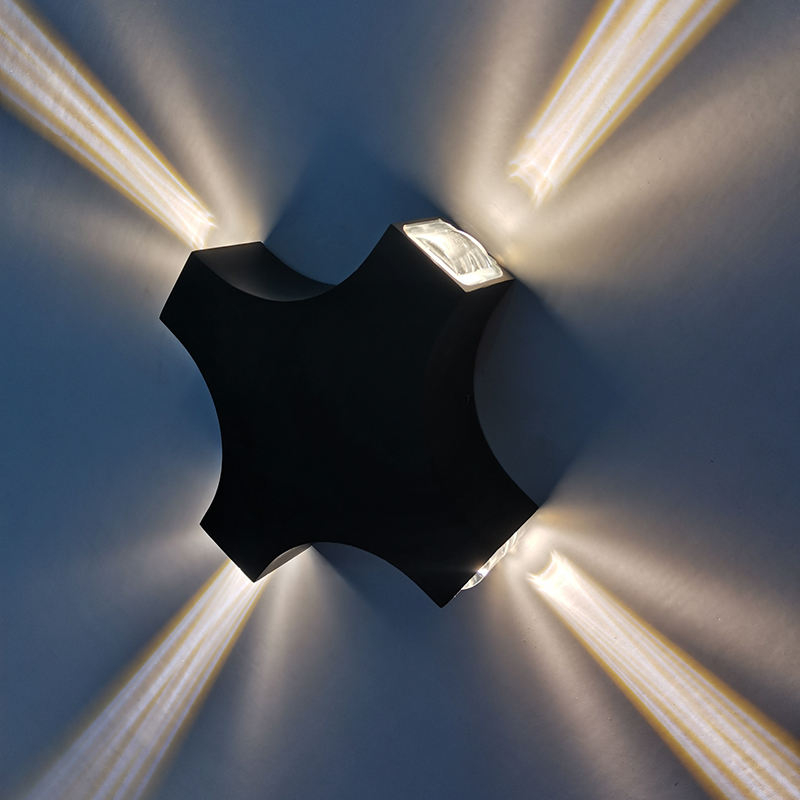 Wasserdichte IP65 LED-Außenwandleuchte, 12 W, Kreuzstern, 4 Seitenbeleuchtung für Gartendekoration