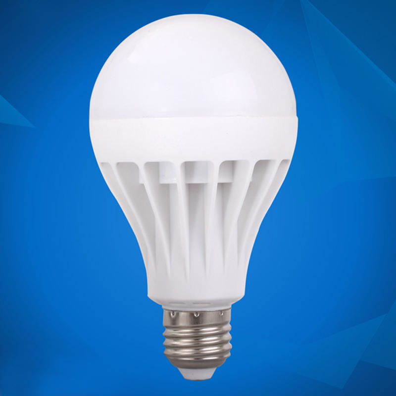 A70 15W ALUMINIUMDRUCKGUSS LED-BIRNE MIT E27-SOCKEL PC-Abdeckung LED-Fabrik 5W 6W 8W 9W 12W HAGOOD LIGHTING COMPANY