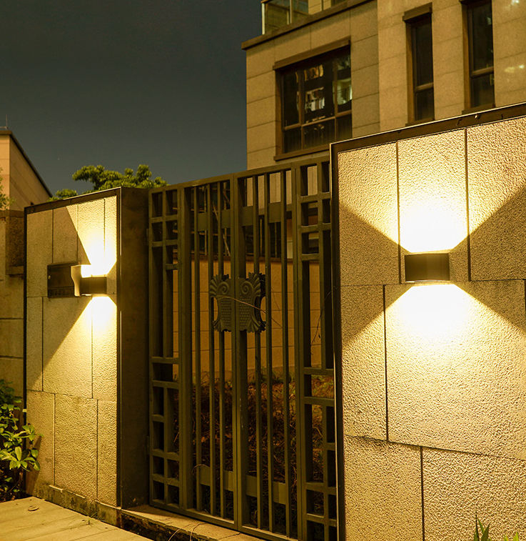NEUE Solar Wand Lichter Im Freien Wasserdichte Straße Dekoration Wand Beleuchtung LED Solar Power Veranda Lampe Für Villa Terrasse Garten