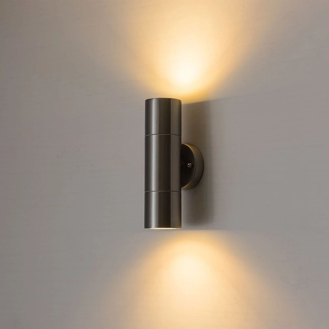 Wasserdichte LED-Wandleuchte Up And Down für den Außenbereich aus Edelstahl mit GU10-Glühbirne