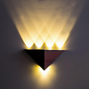 Fabrikversorgung LED große dreieckige Wandleuchte 5W Aluminium Flurleuchte KTV Schlafzimmer Wohnzimmer Hintergrund Wanddekoration Lampe