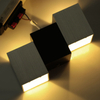 Moderne LED-Wandleuchte mit Stufen und dekorativem Innenlicht