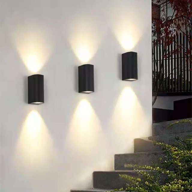 12 W Säulen-Doppelkopf-wasserdichte Wandleuchte, einzigartige Nachtlampe, IP65 wasserdichte Wandleuchte für Garten- und Hofdekoration