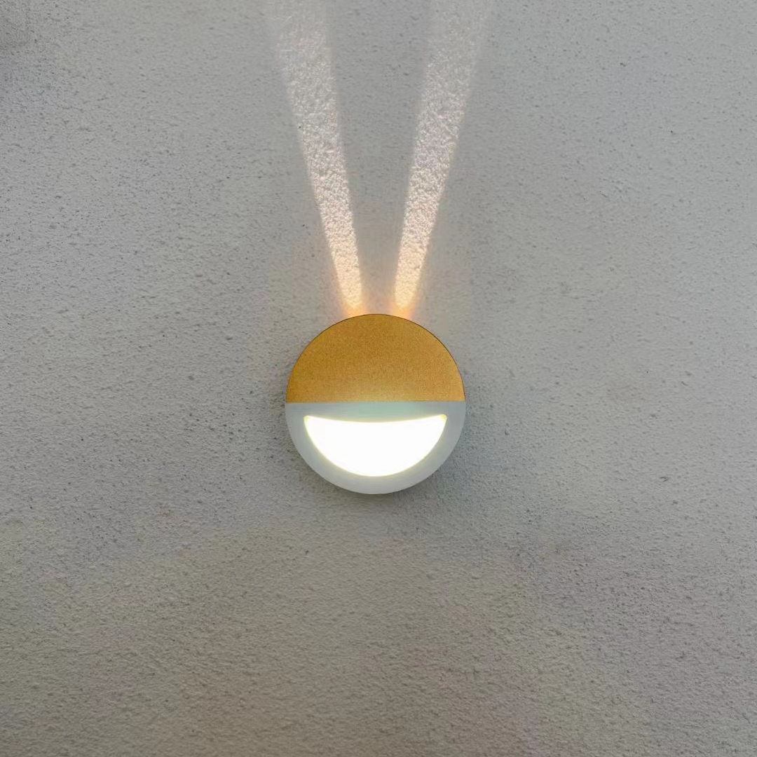Outdoor-LED-Wandlaterne, nordische Luxus-Bauernhaus-Wandleuchte, Außenwandleuchte