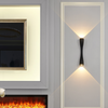 6W Garten-Wandleuchte, moderne Hof-Villa-Wandleuchte, Garten im Freien, nach oben und unten, Doppelkopflampe, goldene Trompete, wasserdichte LED-Wandleuchte für den Außenbereich