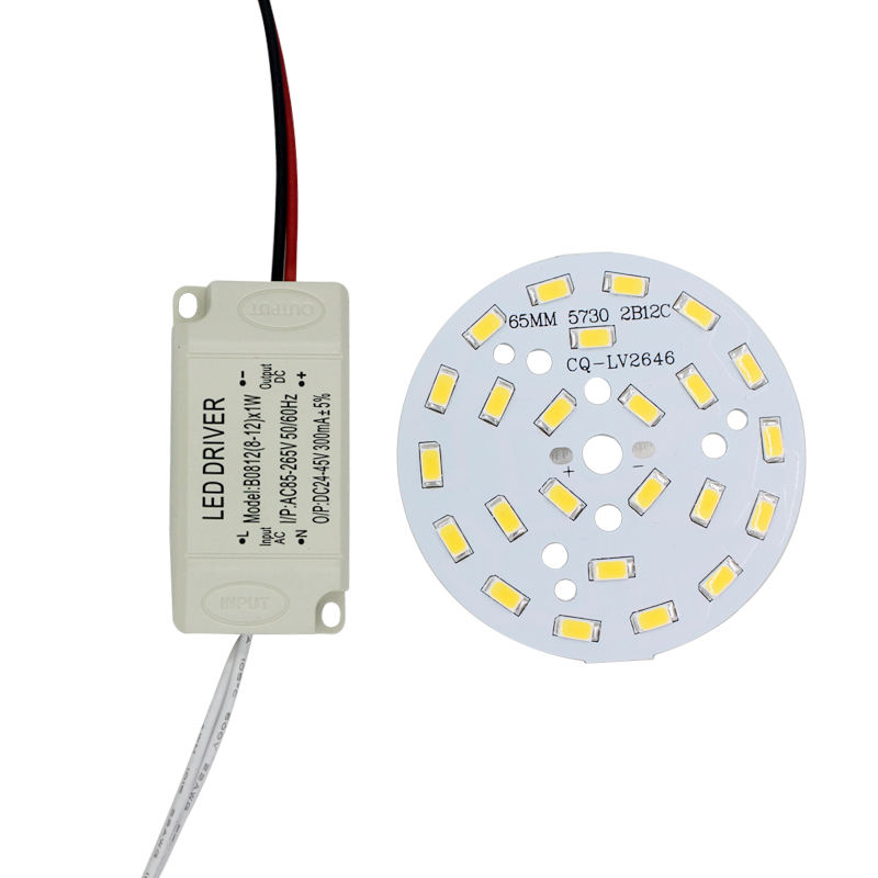 3W 5W 7W 9W 12W 15W 18W 24W SMD5730 Leuchtdiodenchip + Kunststoffgehäuse LED-Treiber-Netzteil für LED-Deckenleuchte