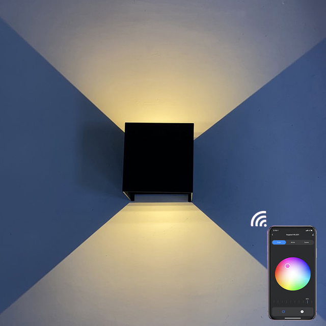 Wasserdichte Wandleuchte Hagood Wifi Wandmontierte LED-Wandleuchte RGB neben Farbwechsel mit Google Assistant und Amazon Alexa