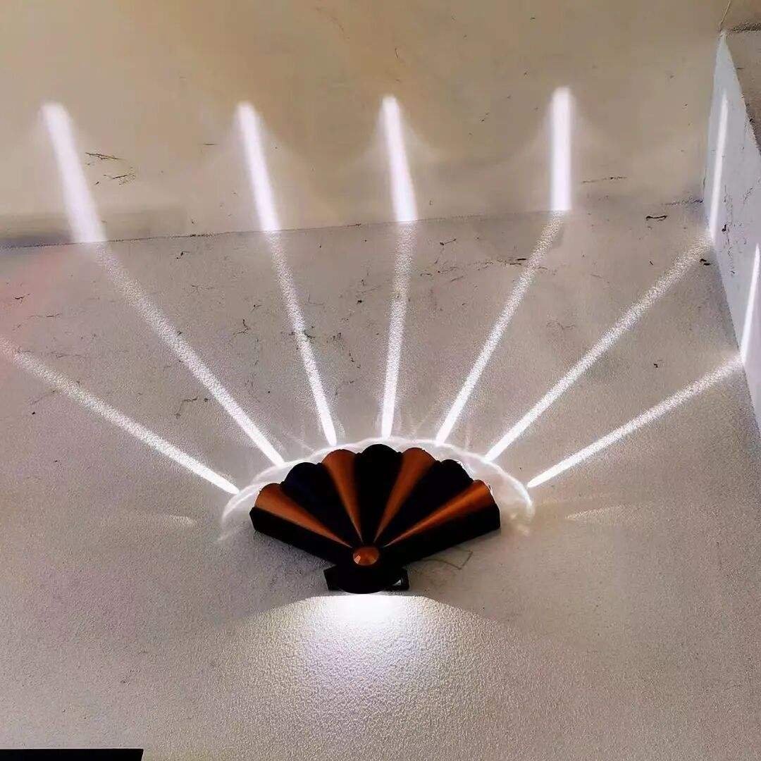 NEUE Outdoor Wand Lampe LED Einfache Feuchtigkeit-beweis Licht IP65 Wasserdicht für Korridor Gang Balkon Villa Hof Dekorieren lichter