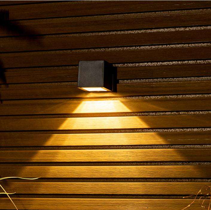 IP65 wasserdichte, helle, solarbetriebene LED-Wegebeleuchtung für Gehweg, Hof, Hinterhof, Rasen, Landschaft, dekorativ