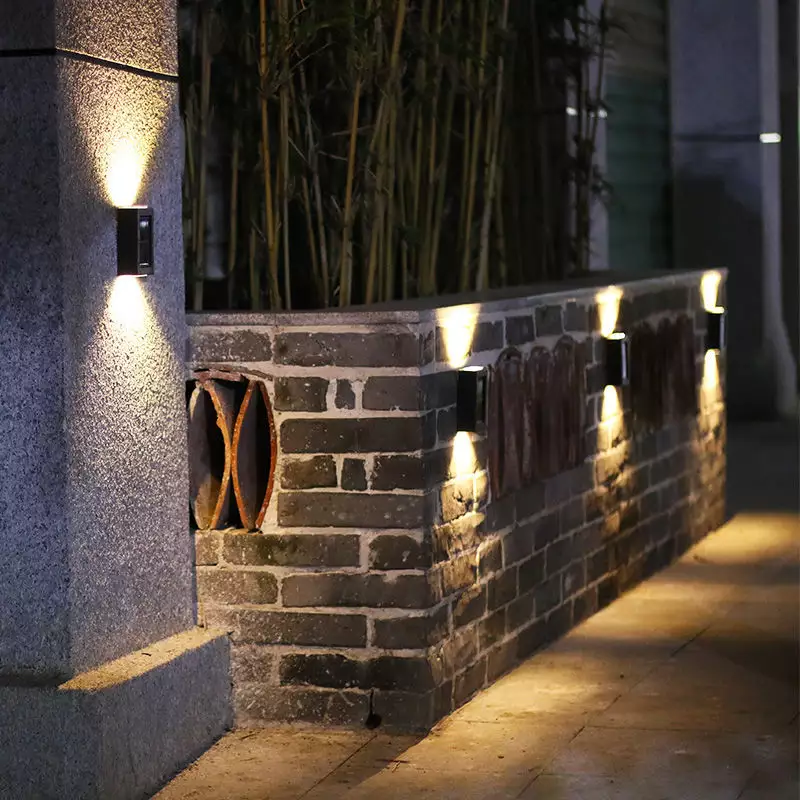 Solar-Lade-Wandleuchte für den Außenbereich, wasserdicht, IP65, Treppen-Wandleuchte, Solar-LED-Nachtlicht