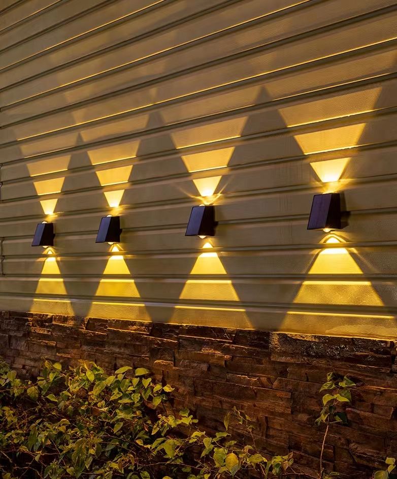 Solar-Wandfluter, für den Außenbereich, Garten, Zuhause, Wandleuchte, wasserdichte Auf- und Ab-Beleuchtung, Villa, dekorative Garten-Wandleuchte