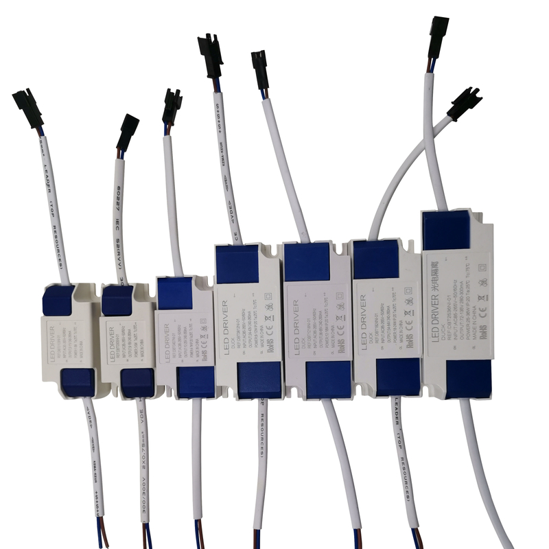 Treiber mit Kunststoffgehäuse, LED-Strom, Großhandelspreis, LED-Treiber, Netzteil, DC 12 V, LED-Treiber, 300 mA, Konverter 220 12, Adapter