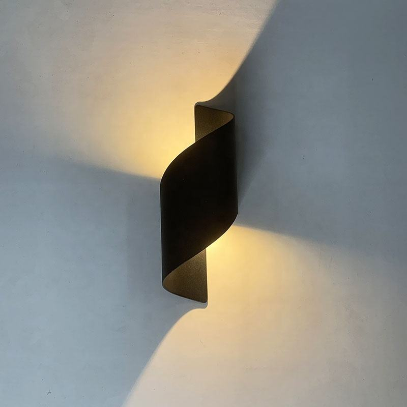 12W Kurvenform Einfache Installation Wandleuchte Ktv Villa Dekoration Innenhof Balkon Piazza Tor Treppe Wandleuchten